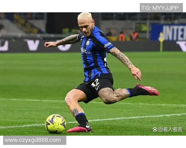 2025年全球足球球星排名前十揭晓 超越历史巅峰的球员们